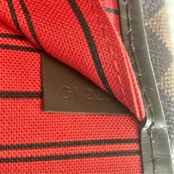 Louis Vuitton: Neverfull MM Checkered Tote Bag (Authenticated) 🤎 - Picture 6 of 9